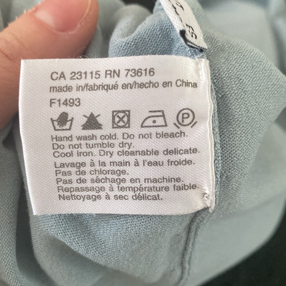 Boss knit top size XS - Picture 6 of 7